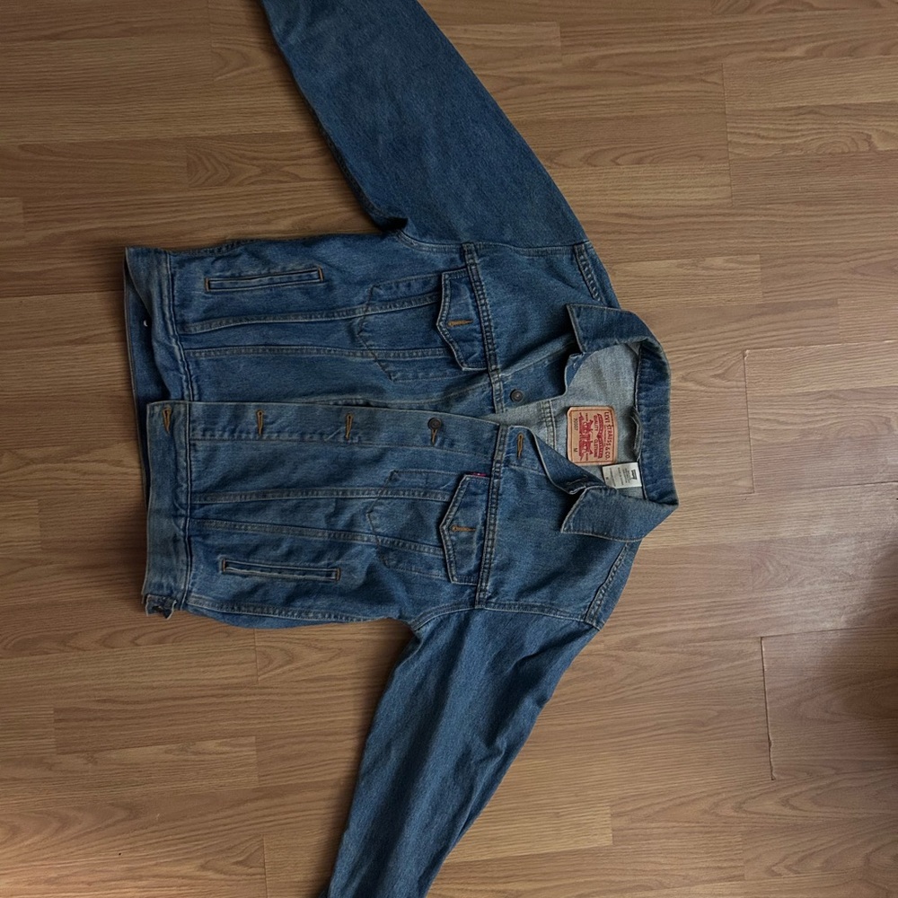 Levi's Medium Blue Denim Shirt Jacket